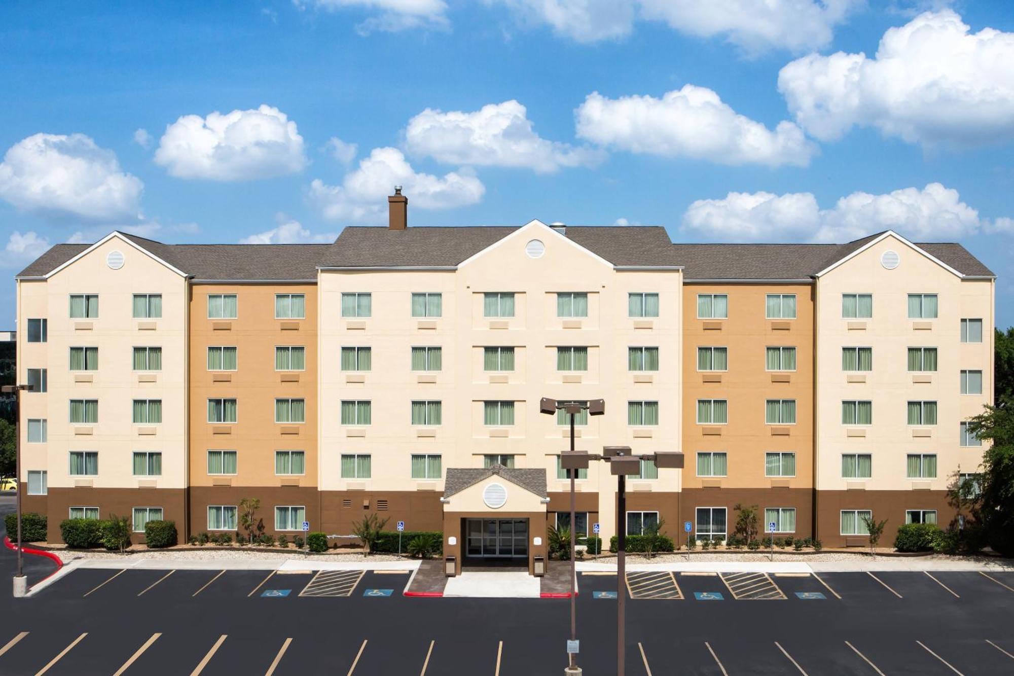 Fairfield Inn & Suites By Marriott San Antonio Airport/North Star Mall Kültér fotó